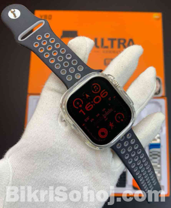 Y80 Ultra Smart Watch 8 in 1 Combo